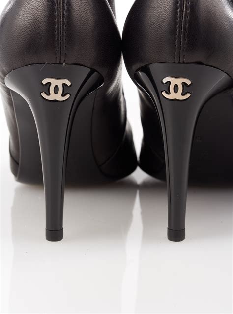 chanel black leather shoes